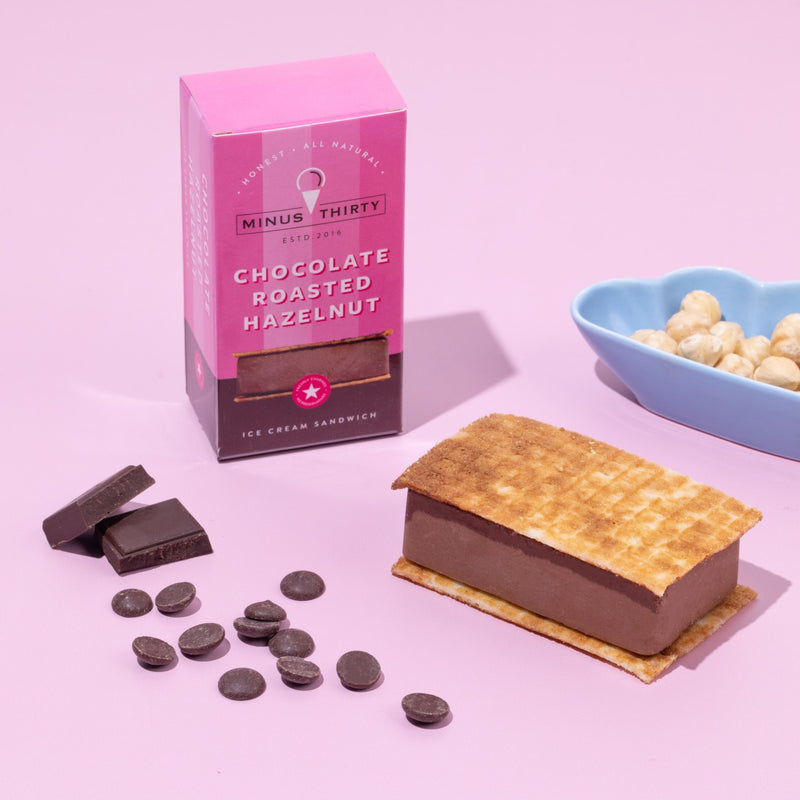 MT CHOCOLATE ROASTED HAZLENUT SANDWICH