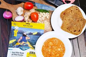 BACKPACKER MEAL PANEER BUTTER MASALA WITH WHEAT PARANTHA - 350G - SuperMarcheStore