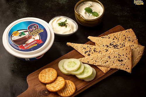 GOLOKA FARM CHEESE SOUR CREAM LOOSE - SuperMarcheStore
