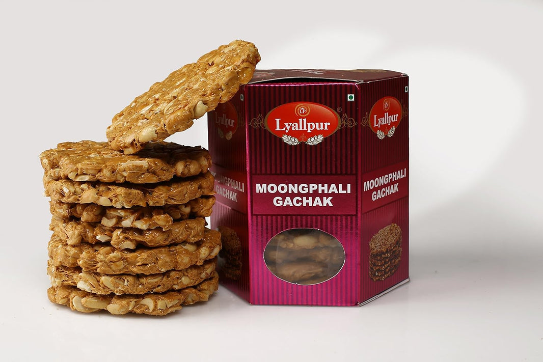 LYALLPUR ASSORTED GACHAK BOX 600 GM