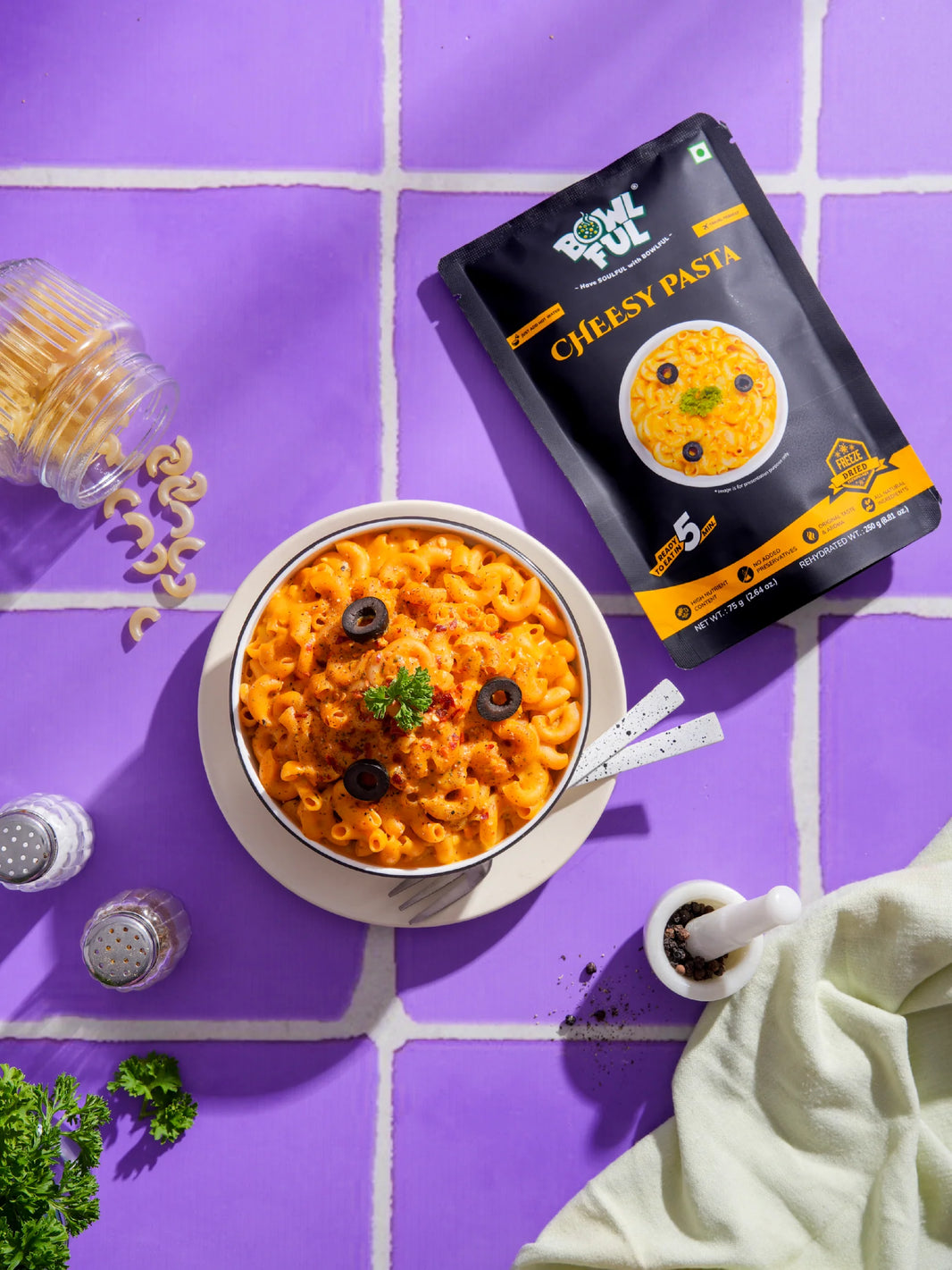 BOWLFUL- CHEESEY PASTA
