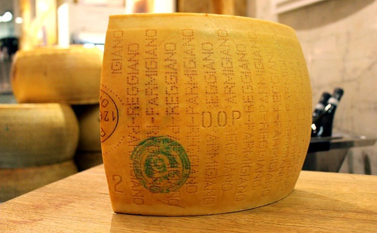 PARMIGIANO REGGIANO DOP - SuperMarcheStore