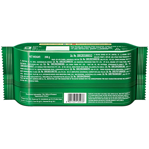 SUNFEAST MOMS MAGIC CASHEW N ALMONDS 197 GM - SuperMarcheStore